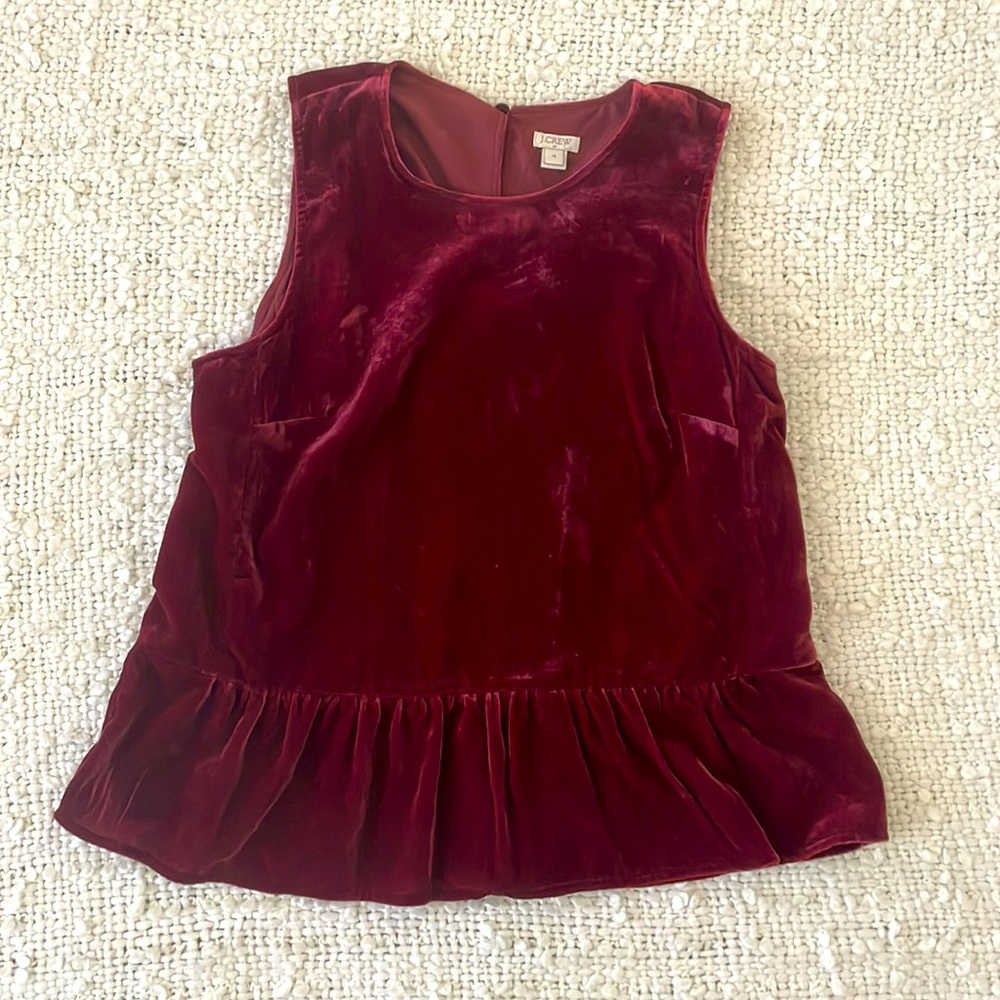 Beautiful velour peplum top, super soft.